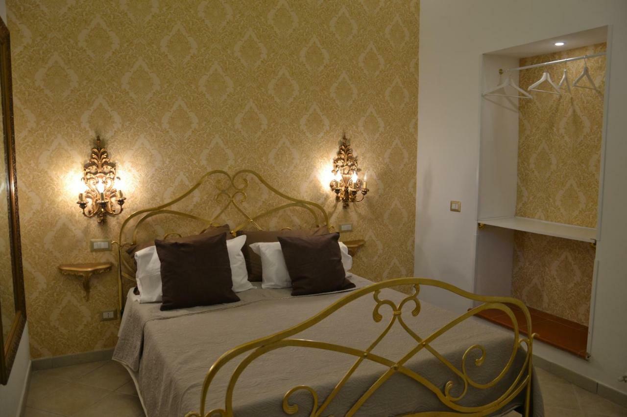 Domus Sanfelice Suite Napels Buitenkant foto
